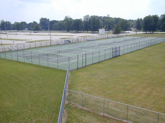 tennis_courts.jpg